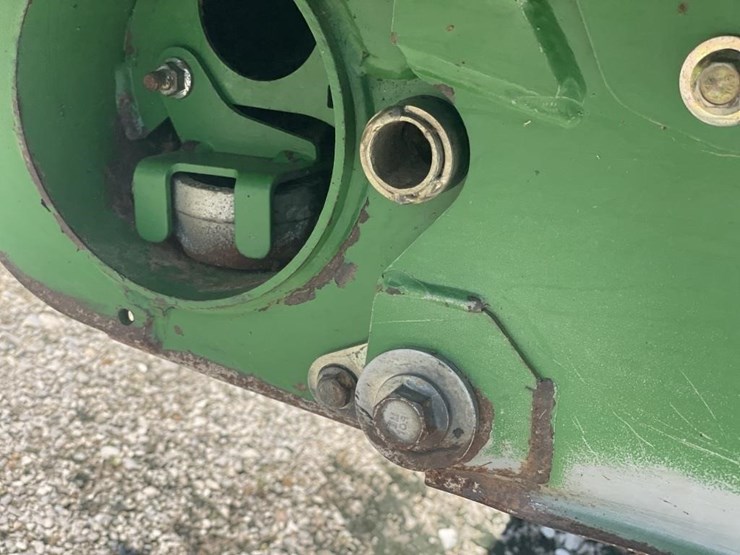 2013-john-deere-635fd-image-46