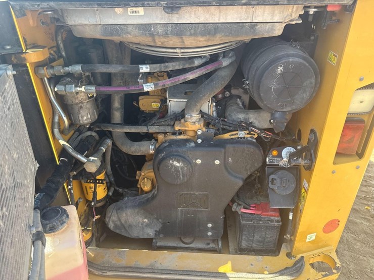 caterpillar-299d3-image-15