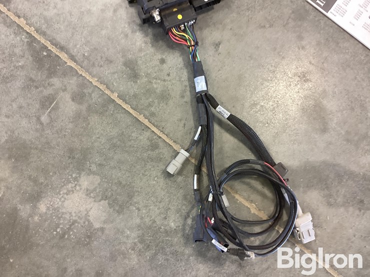 ag-leader-geosteer-receiver-&-ecu-image-15