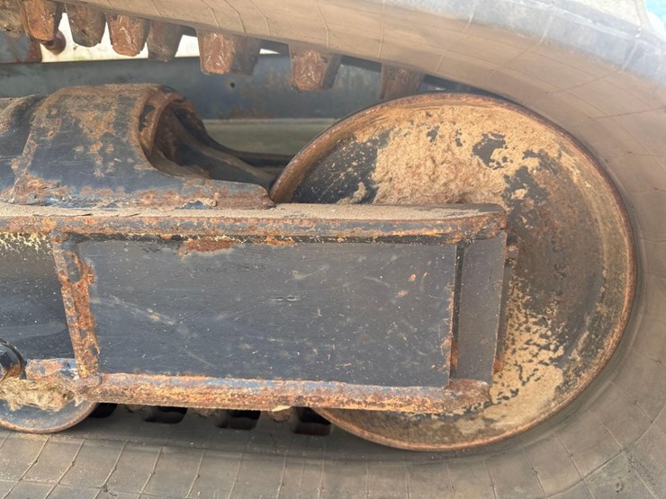 2019-bobcat-t770-image-14