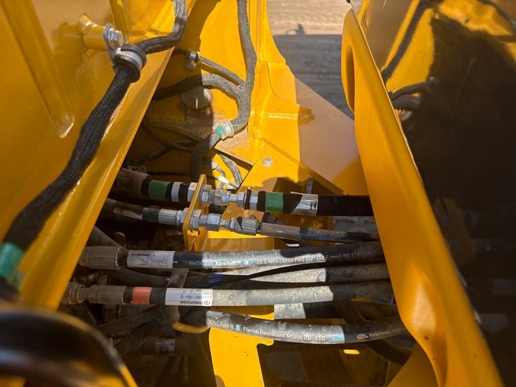 deere-524l-image-19