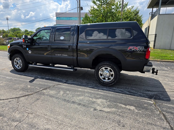 2015-ford-f350-image-14