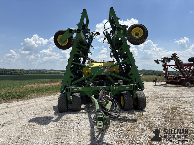2011-john-deere-1990-image-2