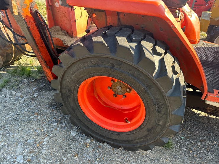 kubota-l35-image-10
