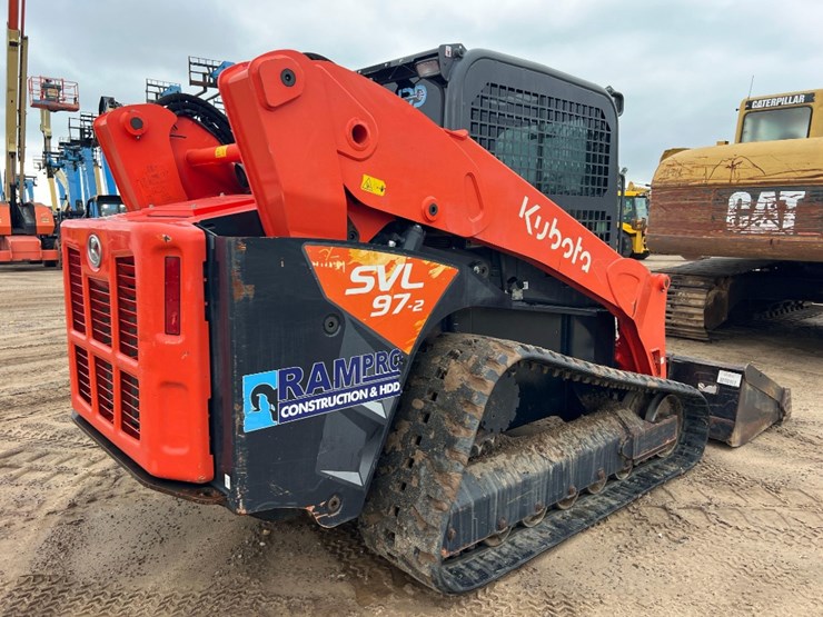 kubota-svl97-2-image-3