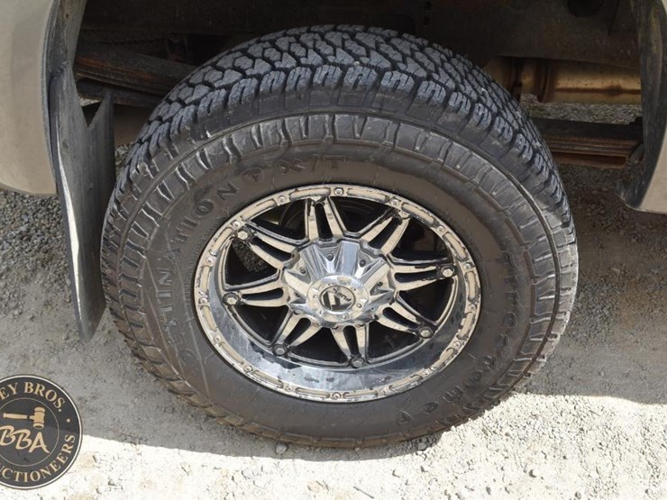 2007-gmc-sierra-2500-image-75