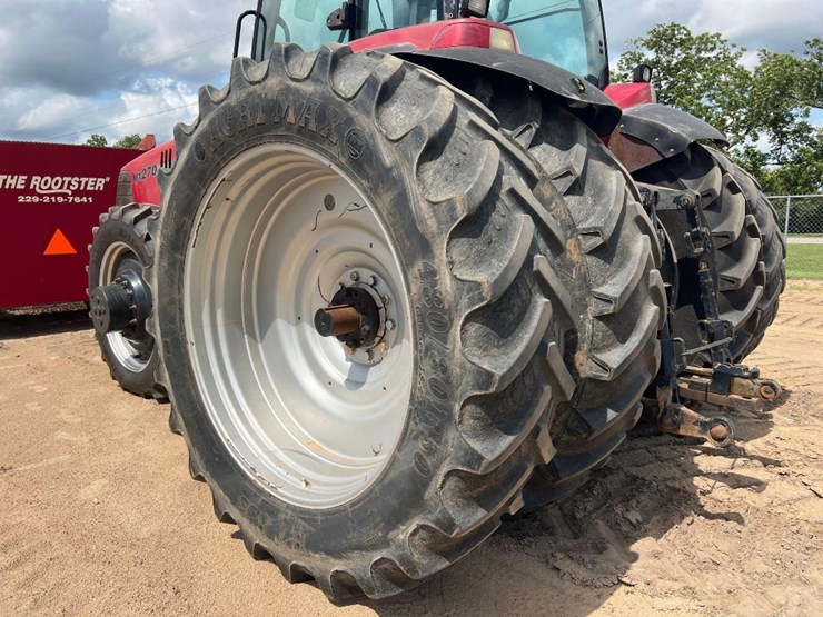 2002-case-international-mx270-tractor-image-21