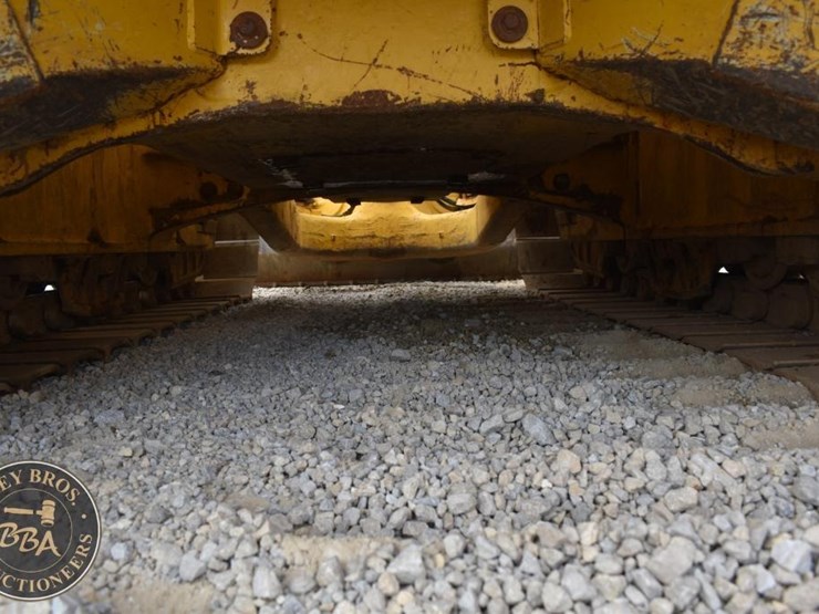 2014-komatsu-d39pxi-23-image-52