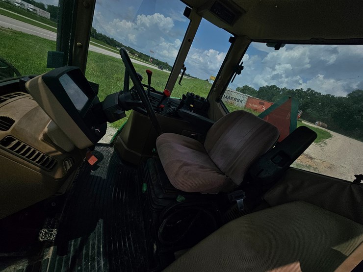 john-deere-6200-image-36