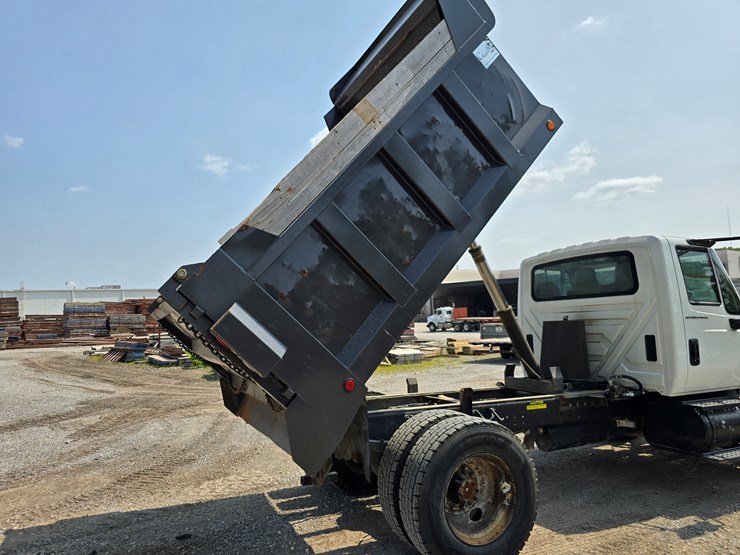 2007-international-durastar-4300-image-108