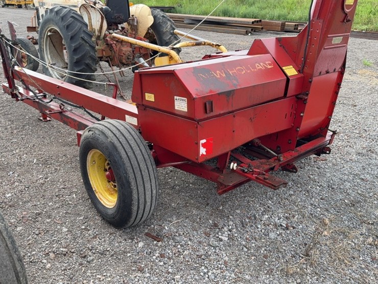 new-holland-718-image-4