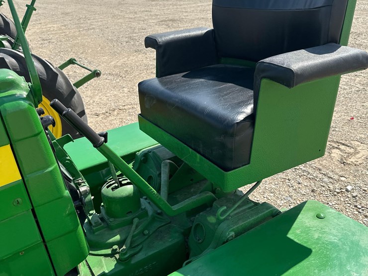 john-deere-420-image-8