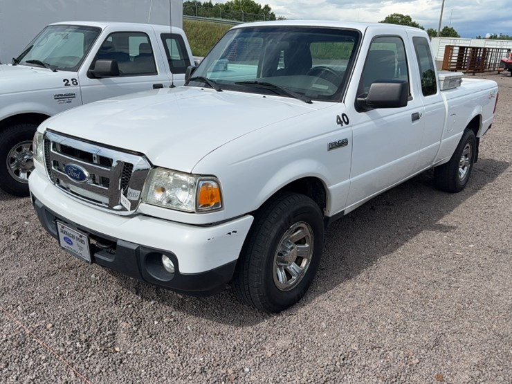 2011-ford-ranger-image-1