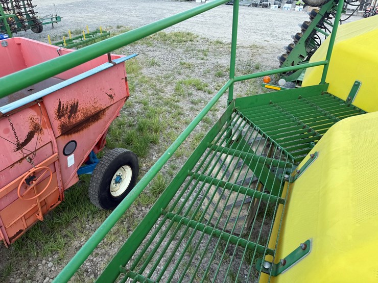 john-deere-1900-image-46
