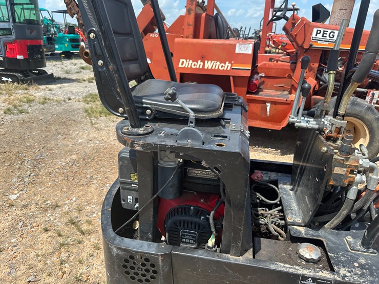 #81-•-agt-q12-mini-excavator-inv#:-25205-image-30