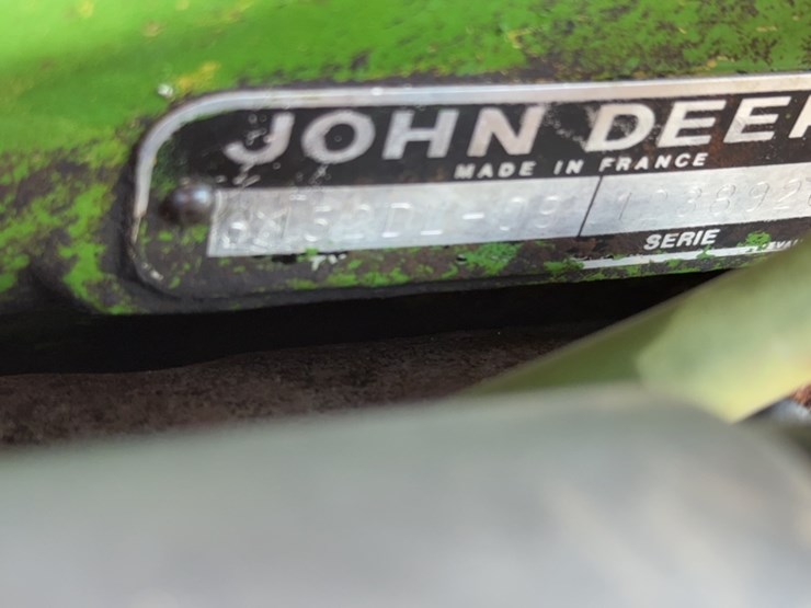 john-deere-820-image-9