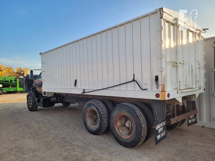 1979-gmc-7000-image-8