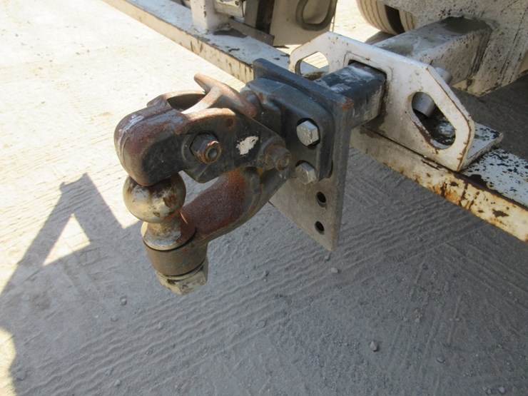 2015-ford-f550-xl-sd-image-17
