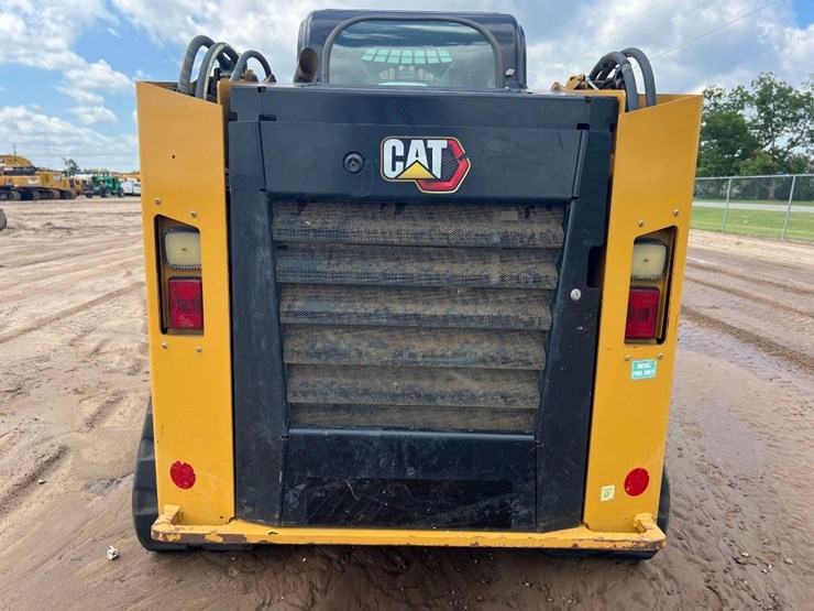 2021-caterpillar-279d3-image-3