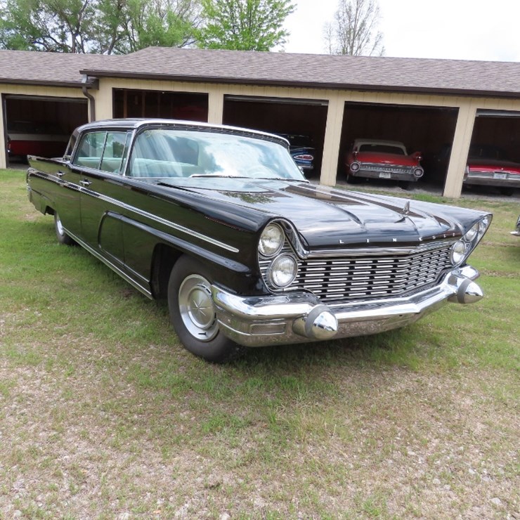 1960 Lincoln 4dr HT