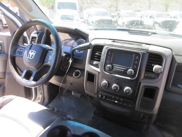 2018-dodge-ram-5500hd-image-10