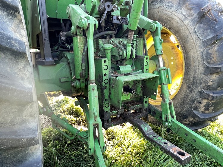 john-deere-6405-image-12