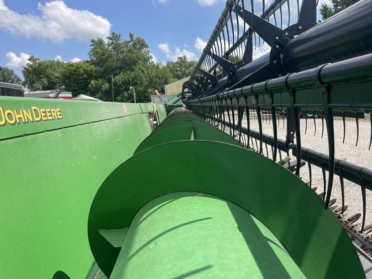 2013-john-deere-635fd-image-18