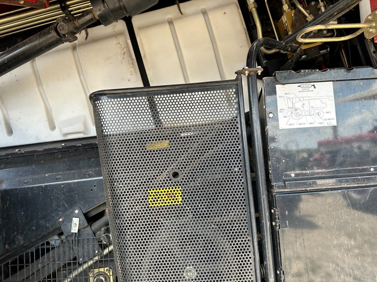 2012-case-ih-7230-image-60