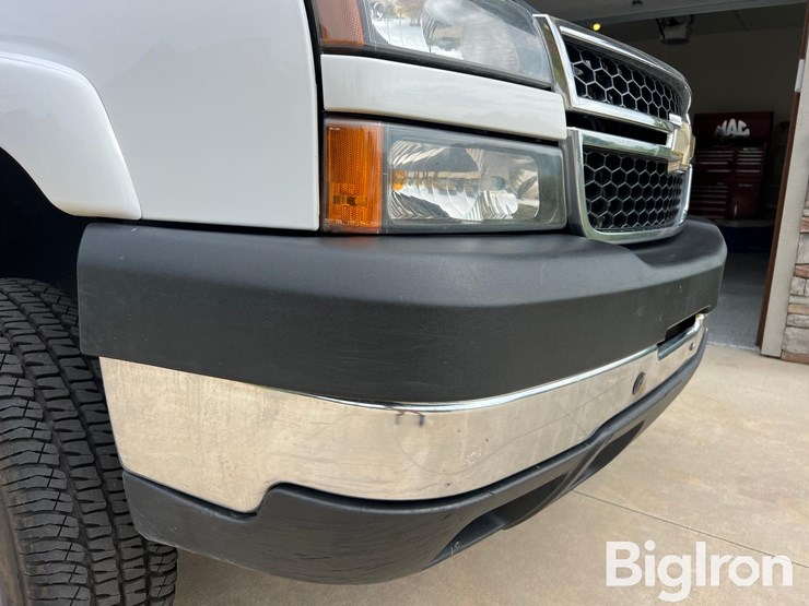 2007-chevrolet-silverado-2500-image-11
