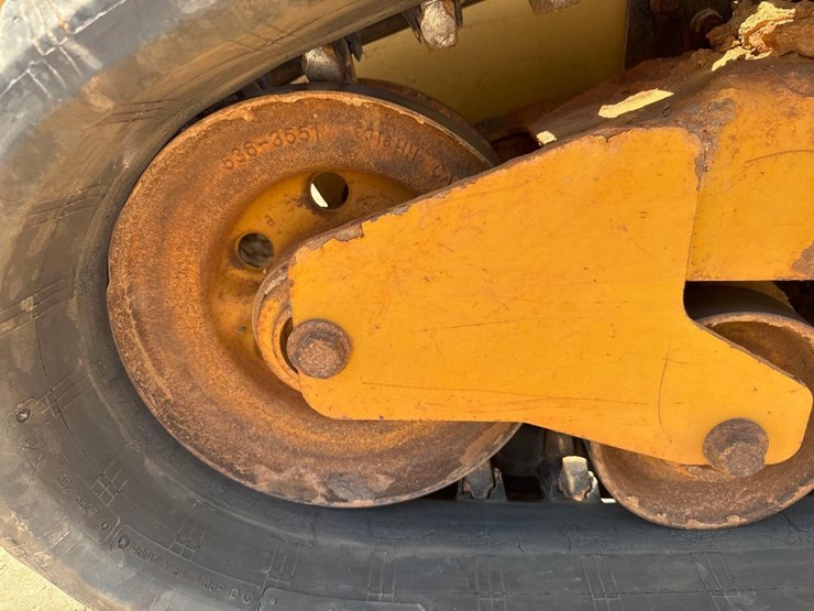 caterpillar-259d3-image-11