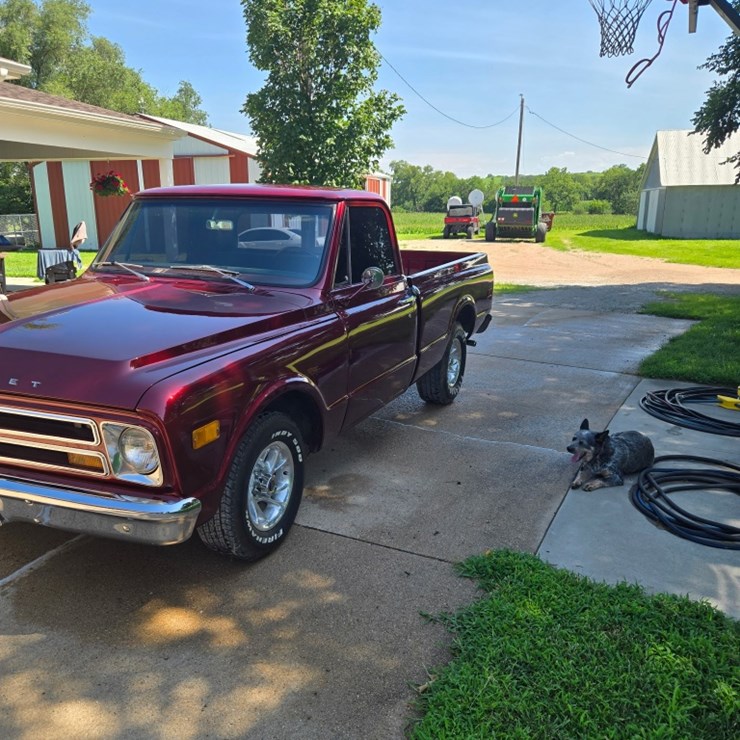 1967 CHEVROLET C10
