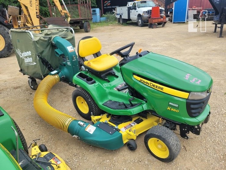 john-deere-x360-image-12