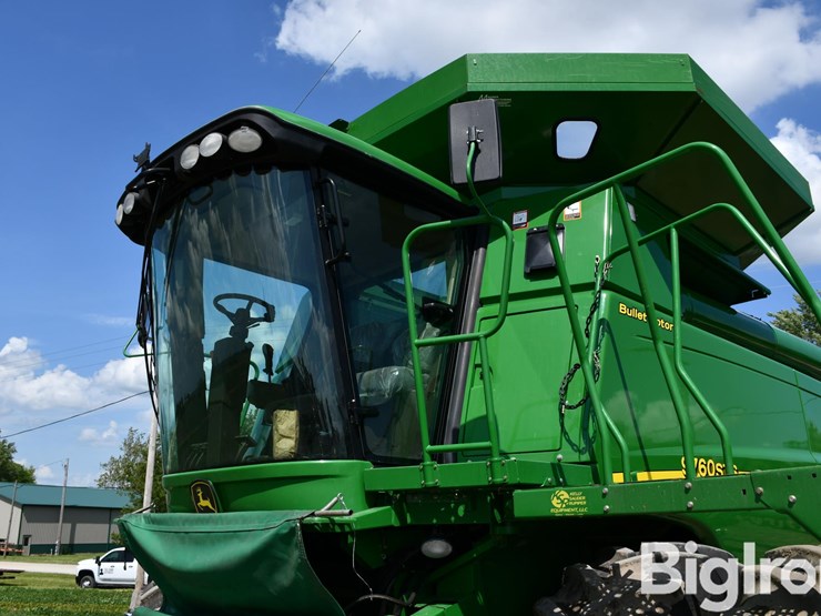 2006-john-deere-9760-sts-image-16