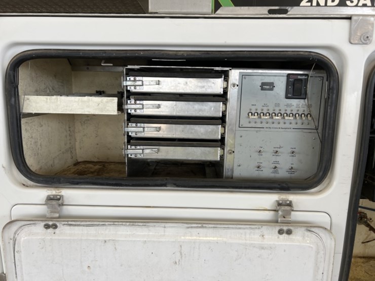 2008-ford-f450-image-10