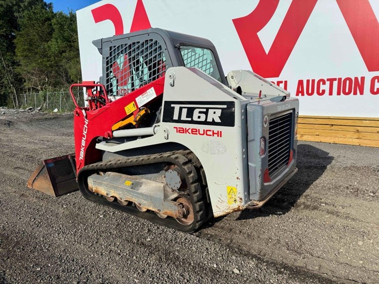 2021-takeuchi-tl6r-image-3