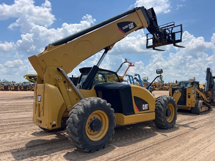 2019-caterpillar-tl1255d-image-4