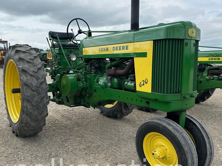 john-deere-620-image-1