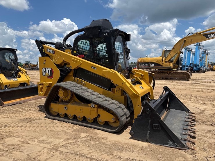 2023-caterpillar-299d3-image-4