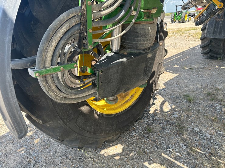 2018-john-deere-r4038-image-13