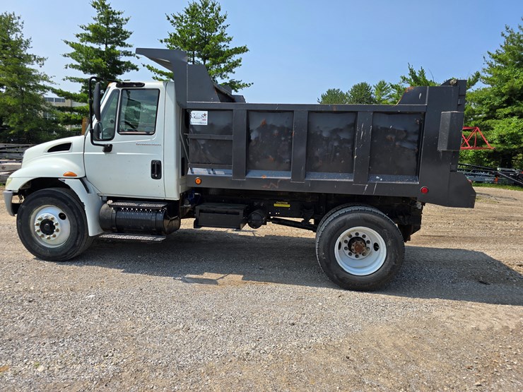 2007-international-durastar-4300-image-12