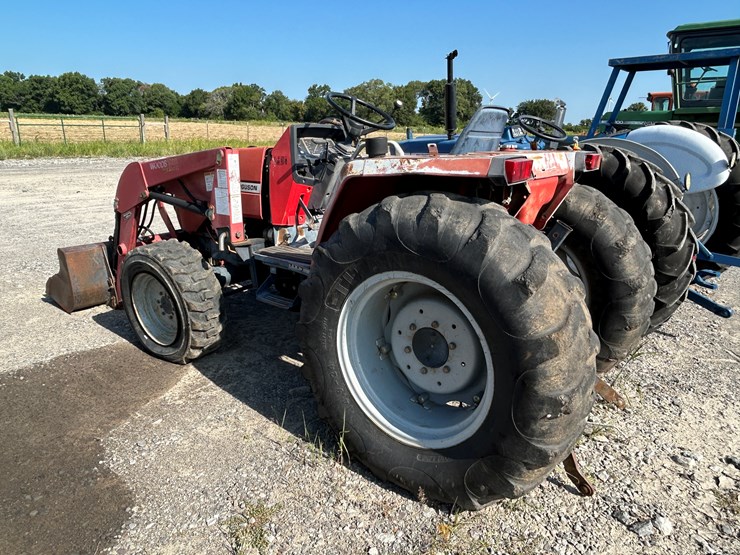 massey-ferguson-1433-image-6