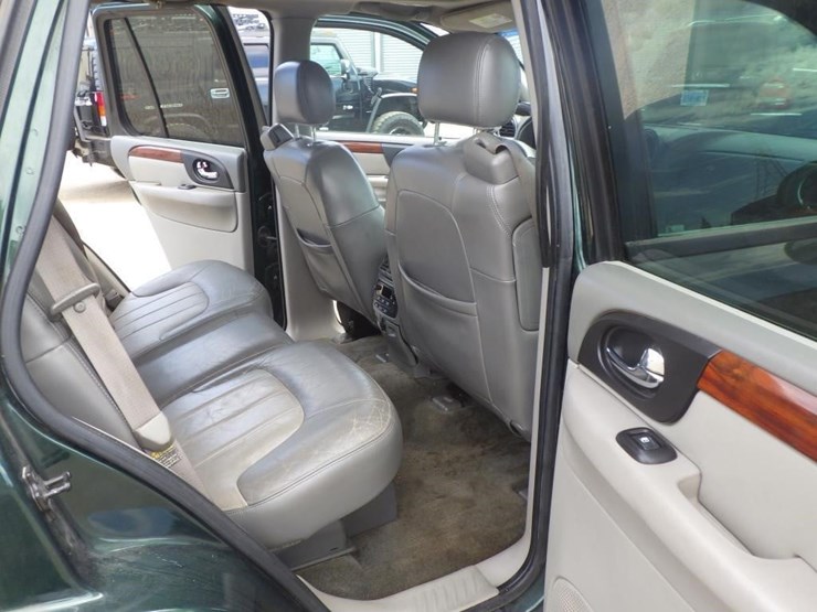 2002-gmc-envoy-image-8