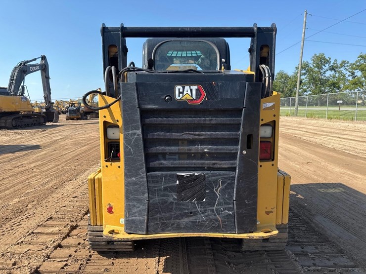 2022-caterpillar-259d3-image-7