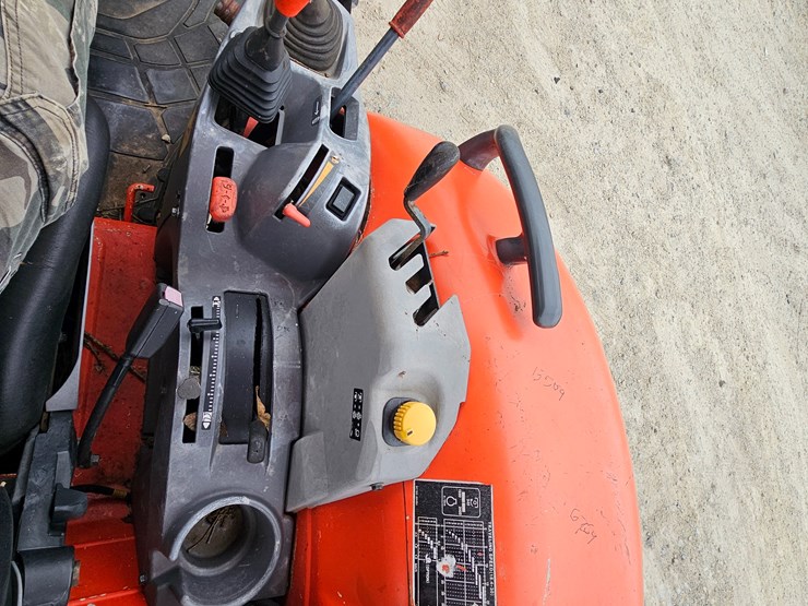 kubota-m5-111-image-45