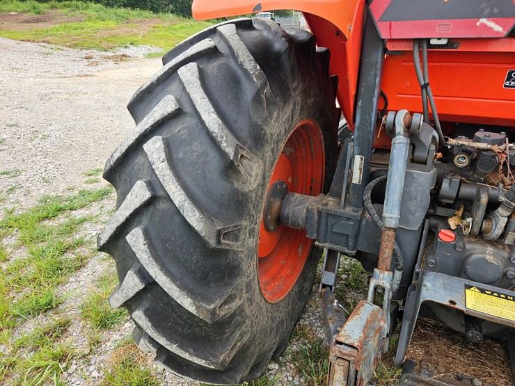 kubota-m5-111-image-61