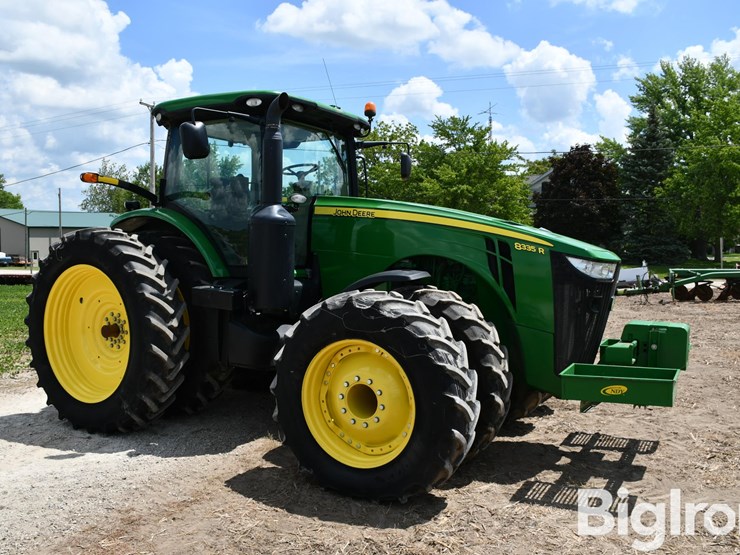 2014-john-deere-8335r-image-3