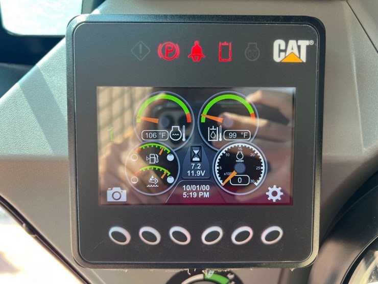 2024-caterpillar-299d3-xe-image-32