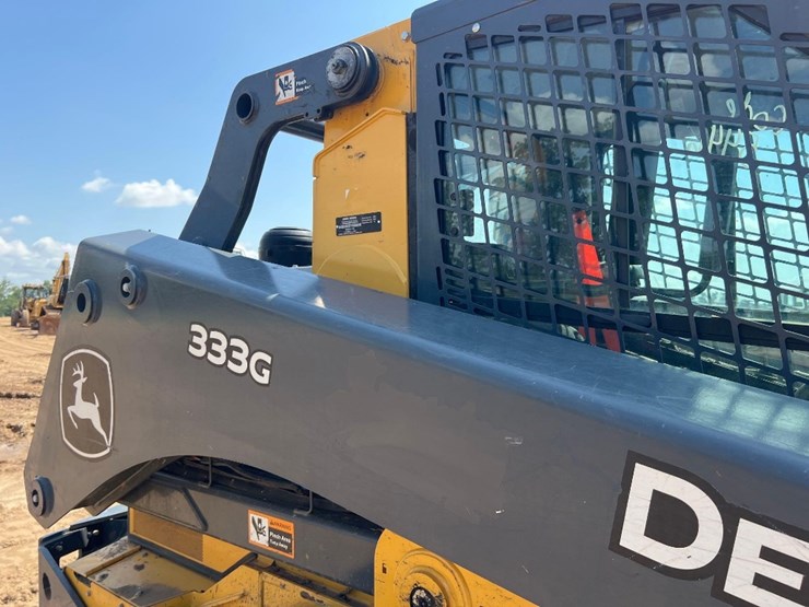 2023-deere-333g-image-24