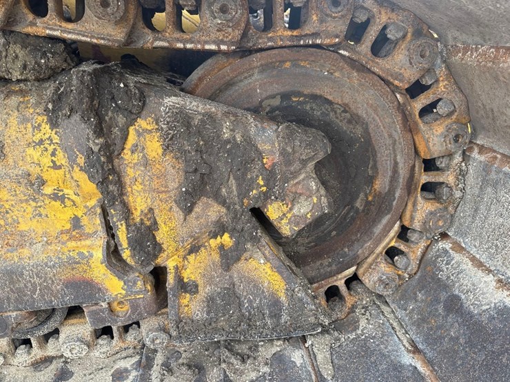 2007-caterpillar-d6n-lgp-image-14