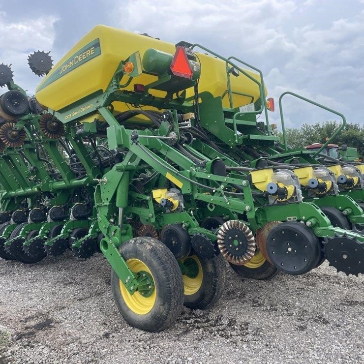 2012 JOHN DEERE 1790